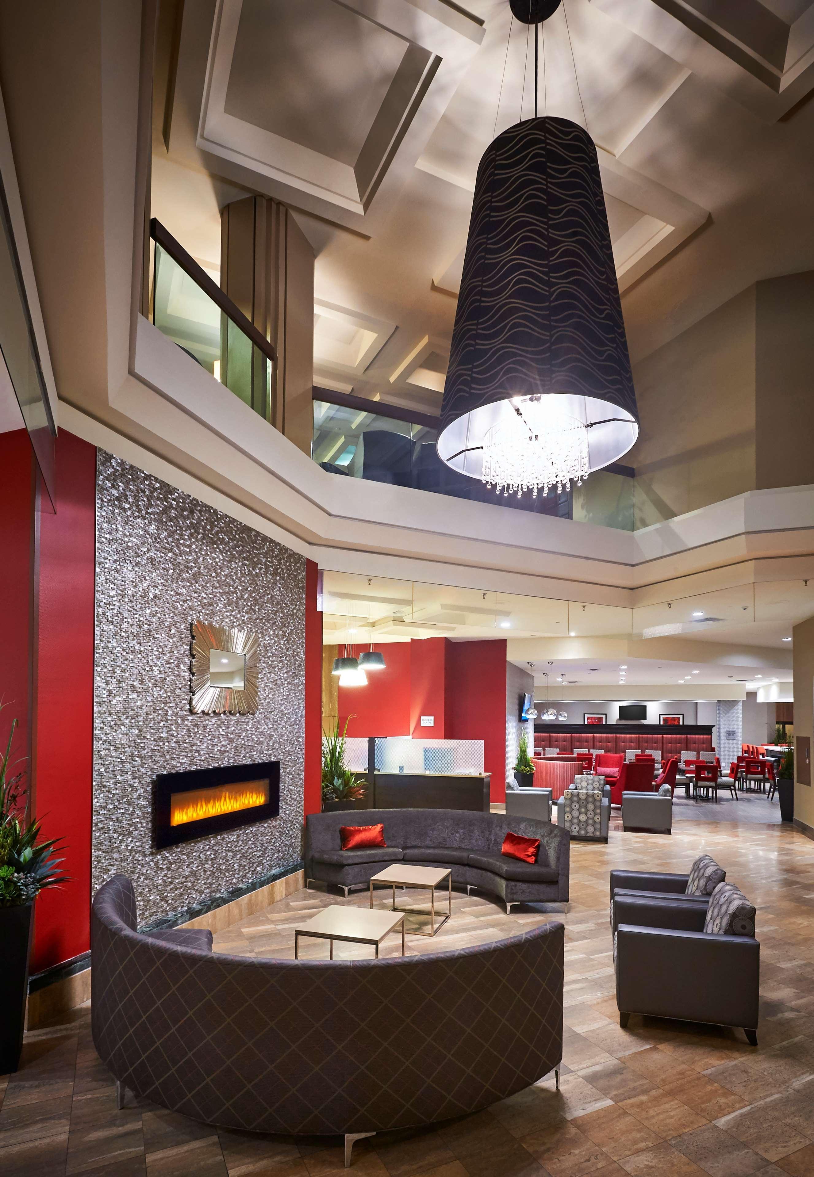 Best Western Plus Waterfront Hotel Windsor Exterior photo