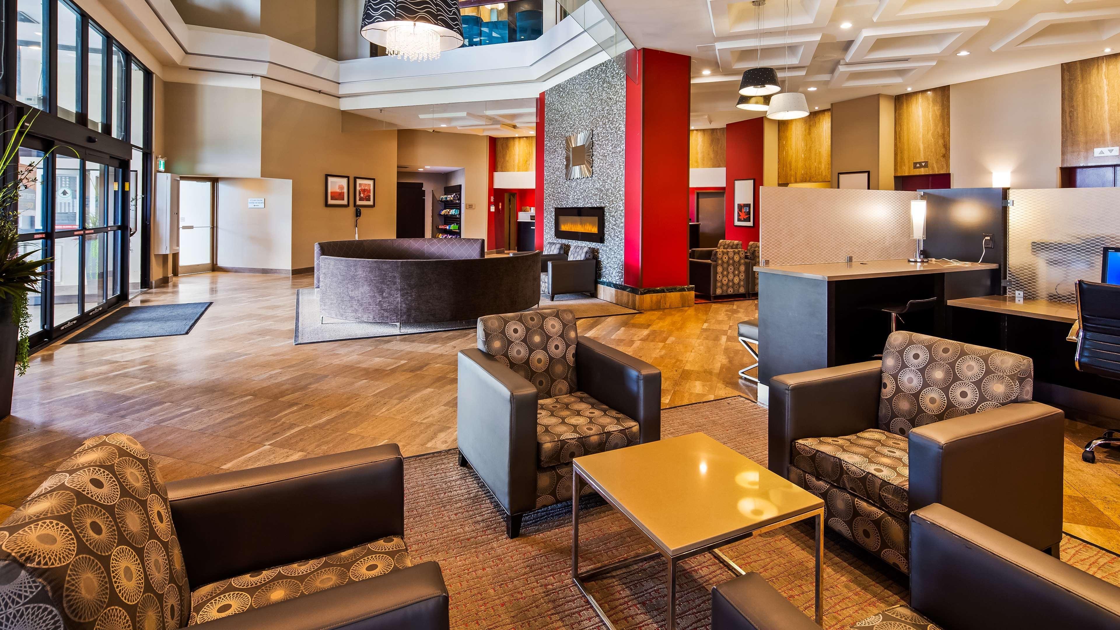 Best Western Plus Waterfront Hotel Windsor Exterior photo