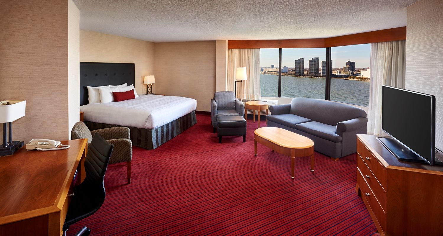 Best Western Plus Waterfront Hotel Windsor Exterior photo
